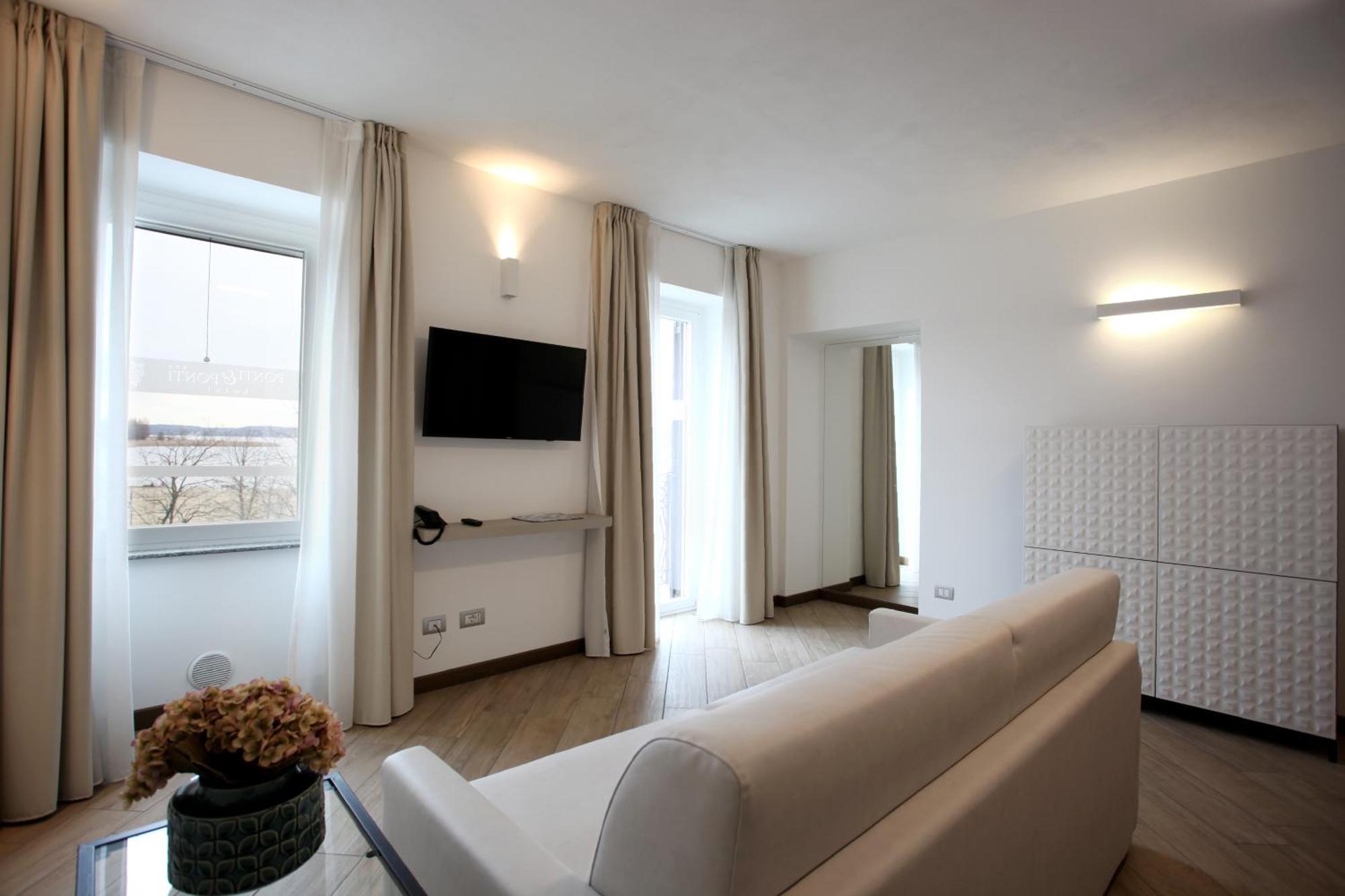 Hotel Ponti Анджера Экстерьер фото
